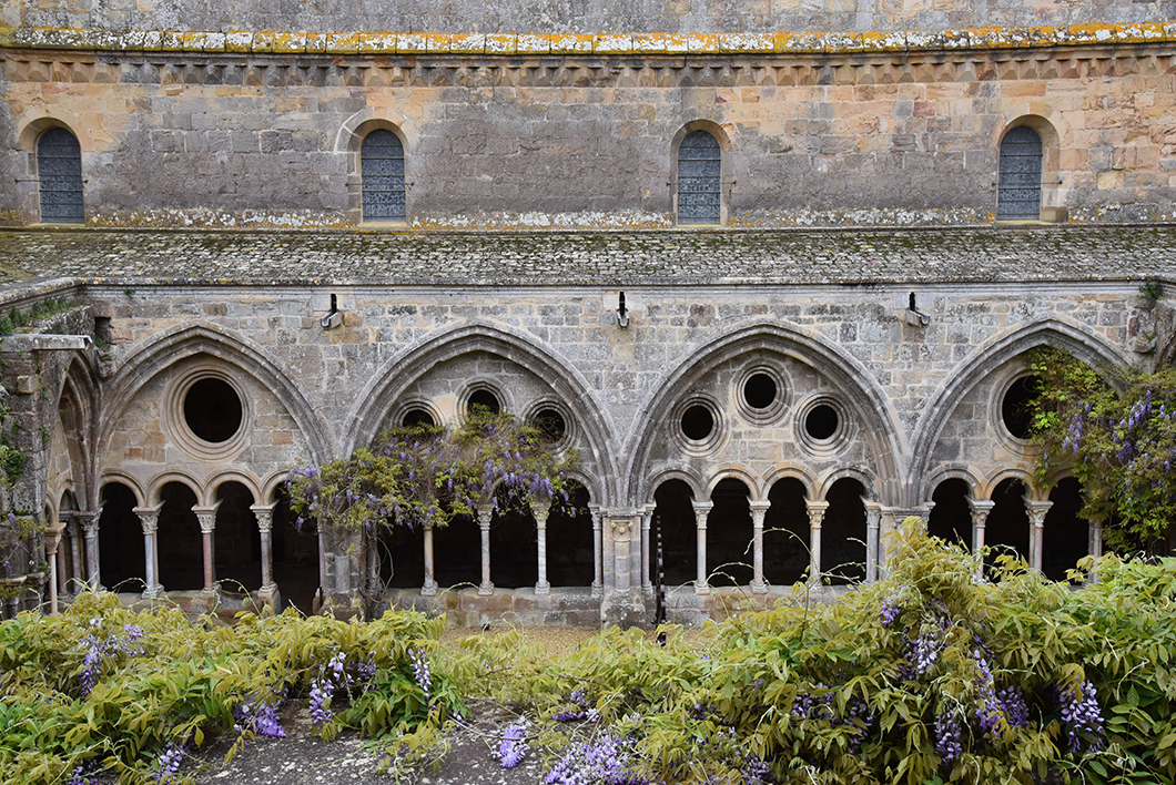 Découvrir l'Abbaye de Fontfroide dans l'Aude