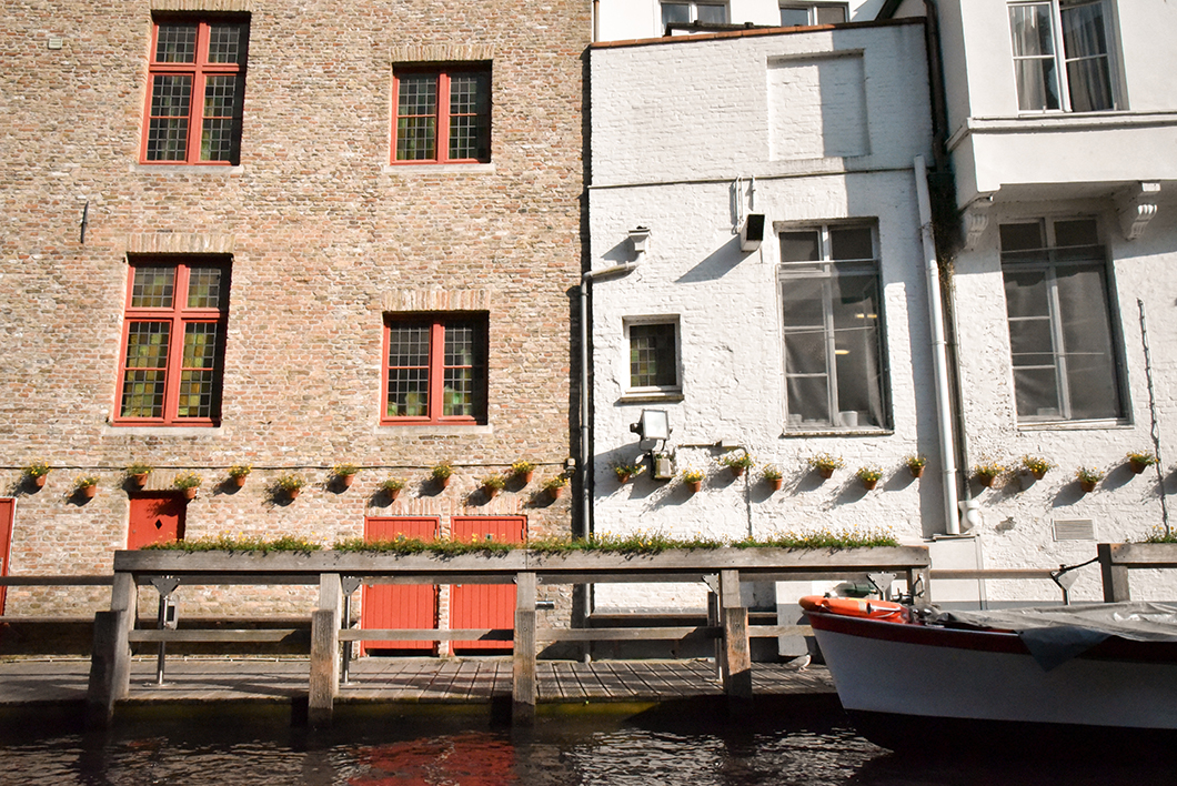Faire du bateau à Bruges, activité incontournable à Bruges