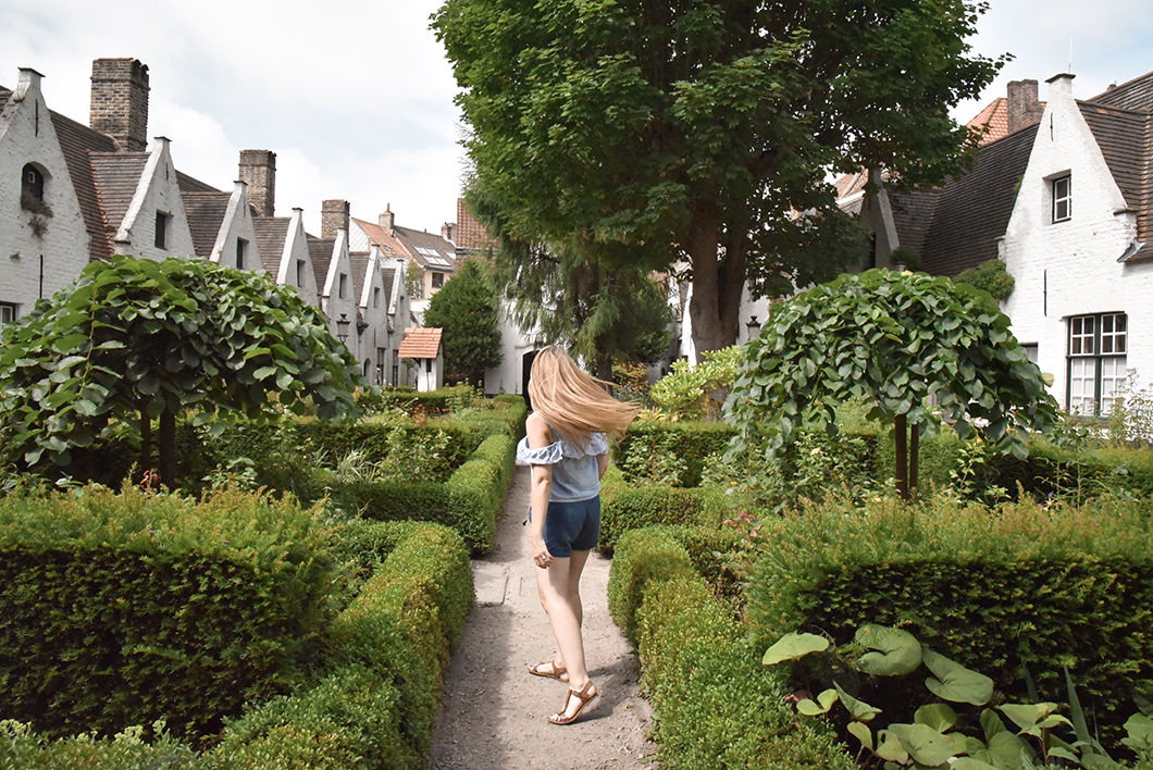 Que visiter à Bruges ? Les Maisons-Dieu De Vos Almshouse