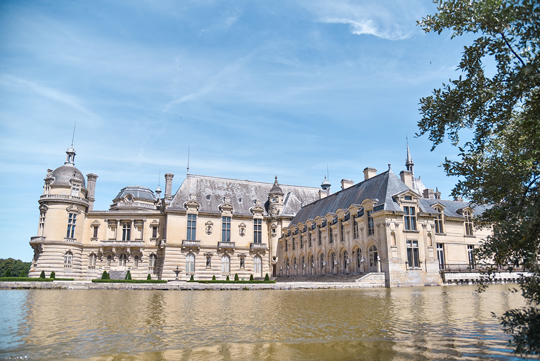 Découvrir le Château de Chantilly en bateau