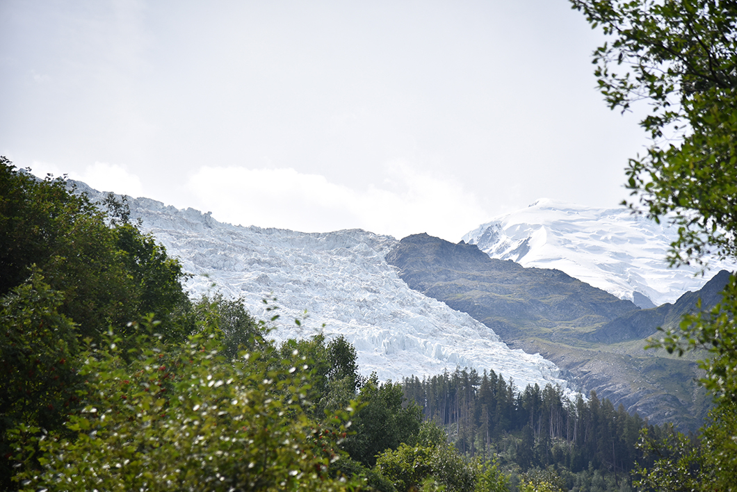 Vue sur le glacier des Bossons à Chamonix