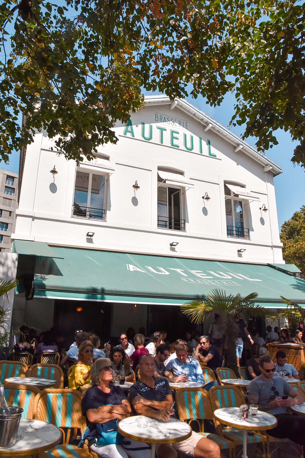 Déjeuner sur la terrasse de la Brasserie Auteuil à Paris