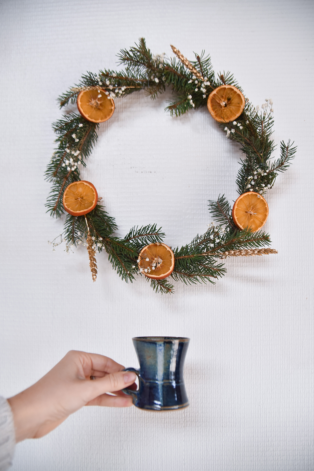 DIY couronne de Noël en oranges séchées